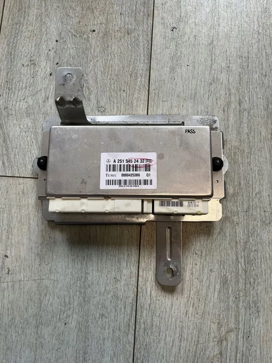 Module de Suspension Pneumatique Mercedes-Benz ML W164 OEM image 1