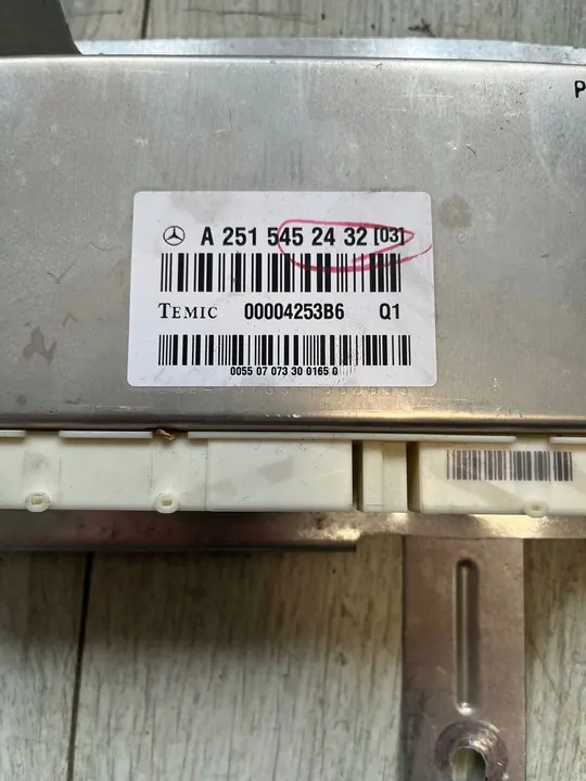 Module de Suspension Pneumatique Mercedes-Benz ML W164 OEM image 3