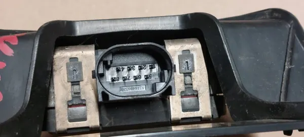 Distronic Radarsensor OEM 3QF907561A für VW Skoda image 5
