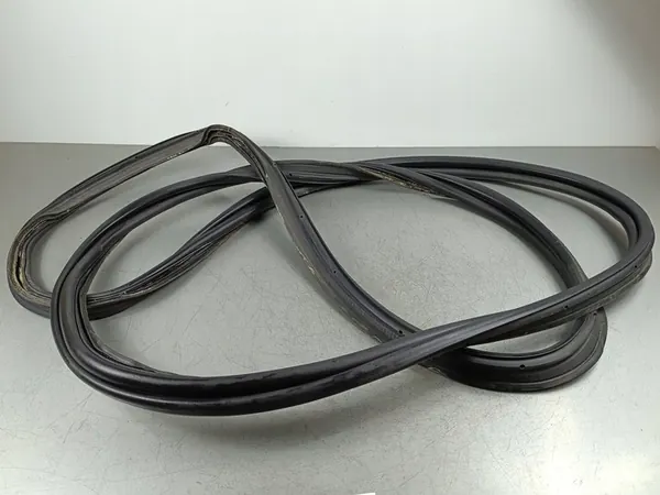 Joint de hayon Jeep Grand Wagoneer 2022 FOB55715 image 1