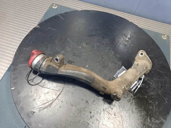 Öleinfüllstutzen OEM Wrakowisko-28191- für DAF XF 106 image 4