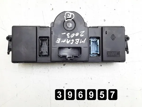 Renault Megane AC-styrmodul OEM 8200070752 image 3
