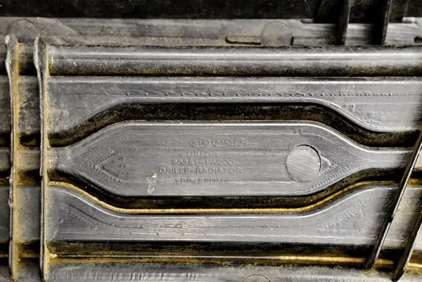 KIA RIO III GRILL 86351-1W200 image 3