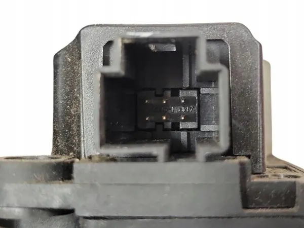 Soupape de contrôle chauffage OEM 4PUH19E616BC Citroën C5 image 4