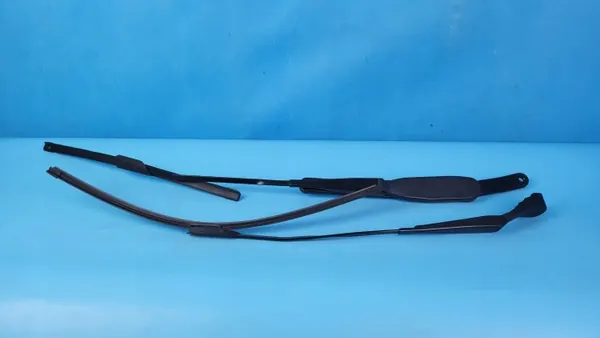 Balais d'essuie-glace avant Mercedes EQE W295 OEM A2978204700 image 8