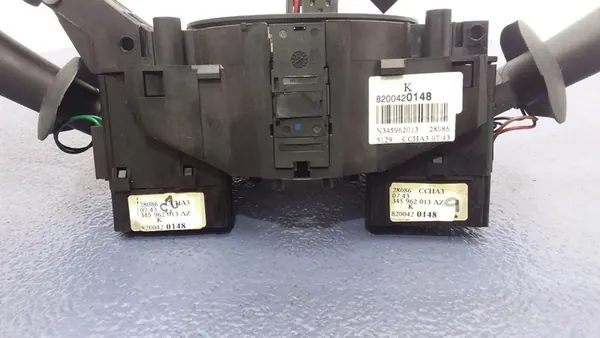 RENAULT LAGUNA II 2.0B Combinatieschakelaar 8200420148 image 7