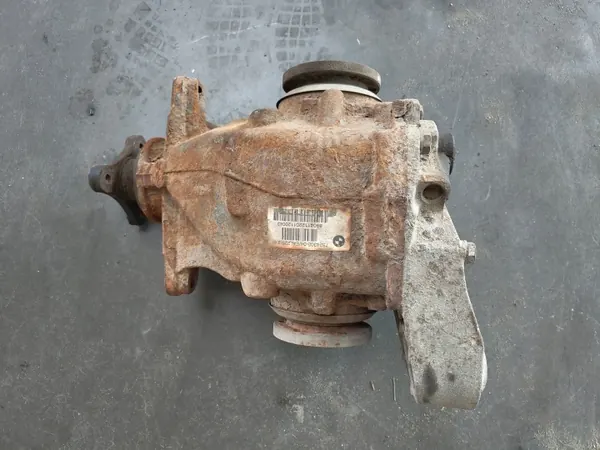 BMW 1 E81 E87 3 E90 E91 Differenzial 7524305 2.47 image 2