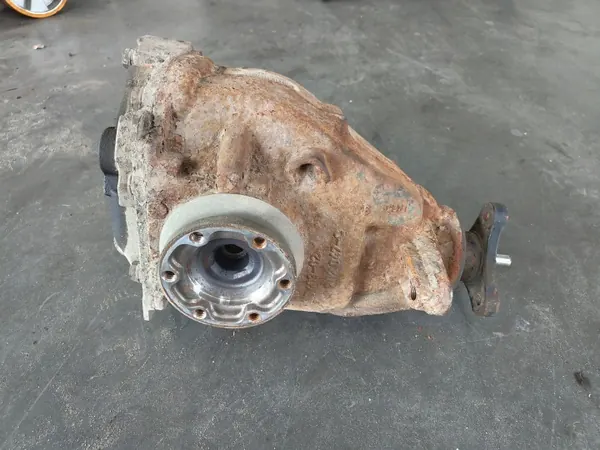 BMW 1 E81 E87 3 E90 E91 Differenzial 7524305 2.47 image 5