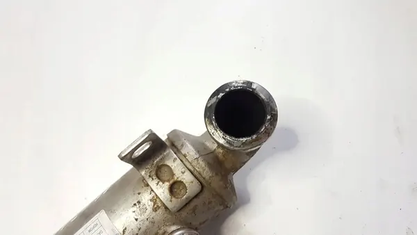 EGR-jäähdytin VOLVO V50 1.6L diesel 2008 image 4