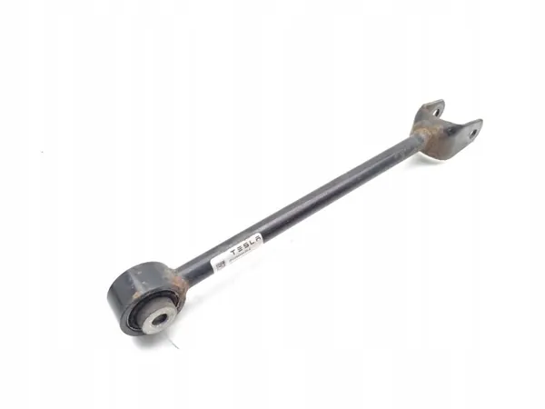 Tesla Achterste draagarm OEM 1044444-00-A Gebruikt image 9