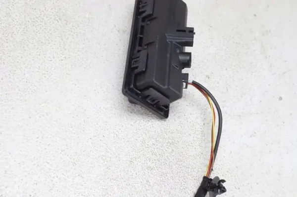 Poignée de coffre VW OEM 3CM827566 - Pièce d'occasion image 8