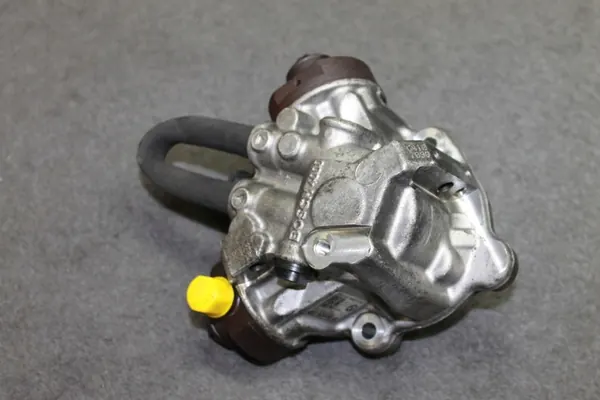 BMW F30 F10 F15 N57D30A 3.0D Componentes del Sistema de Combustible image 5