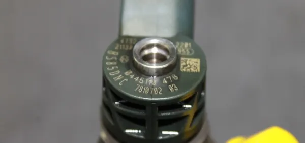 BMW F30 F10 F15 N57D30A 3.0D Componentes del Sistema de Combustible image 9