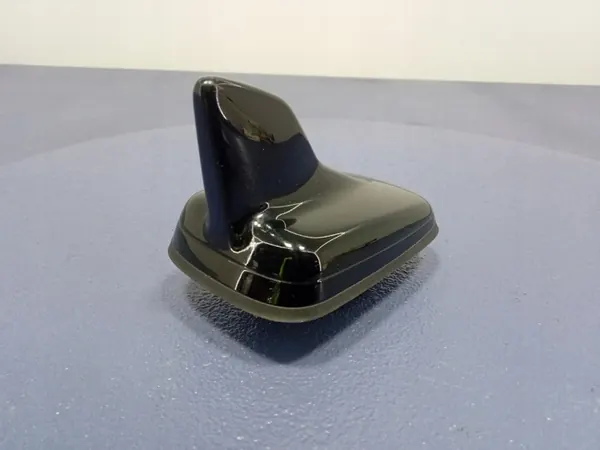 Audi SQ8 Q8 Dachantenne OEM 4N0035503AH image 4