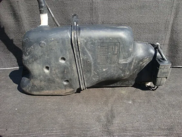 Bränsletank Peugeot 208 Citroen C3 1.6 THP image 6