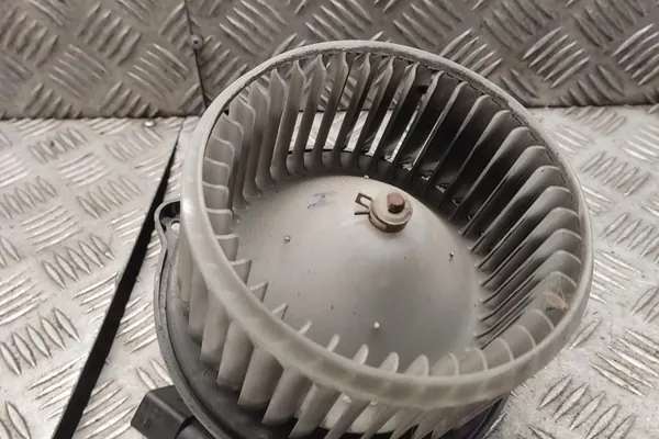 Värmefläkt Relä AUDI A6 (4B2, C5) 4B2820021C image 3