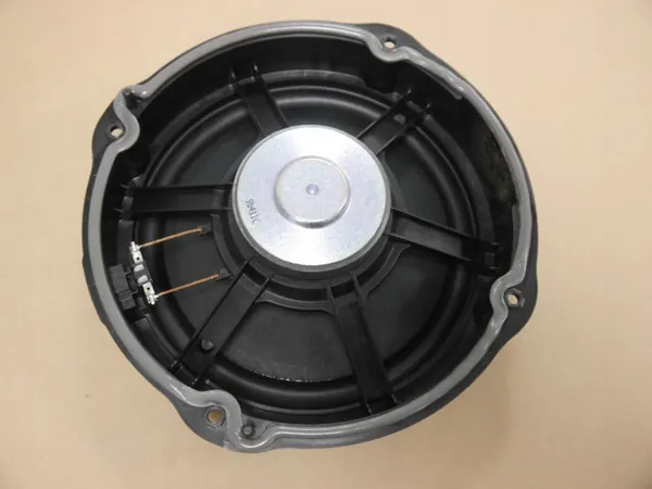 Audi OE Oviäänitorvi OEM 83A035415A - Etu image 3