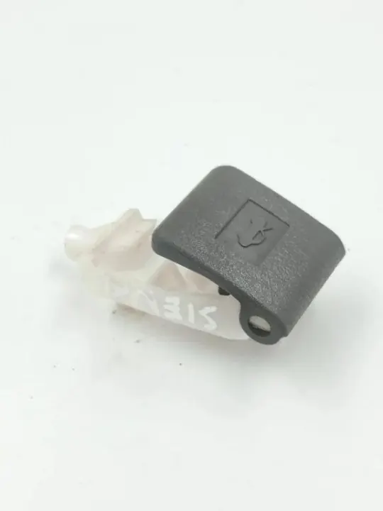 Toyota Sienna konepellin avauskahva OEM 53611 image 2