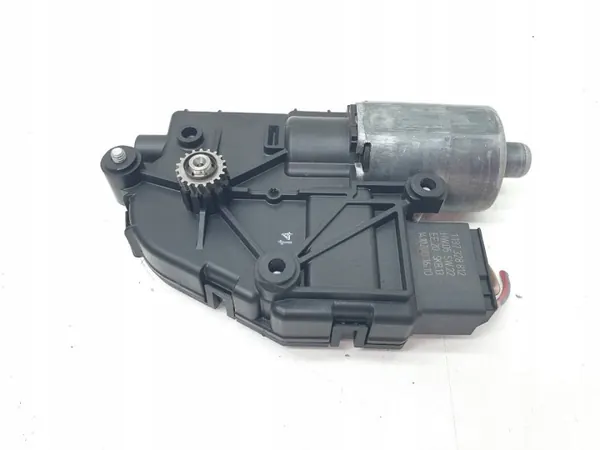 Audi A5 takluckemotor OEM 8R0959591A - Begagnad image 2