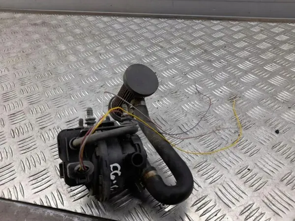 Pompe à carburant OEM 4F0906271B pour Audi A6 3.0L image 4