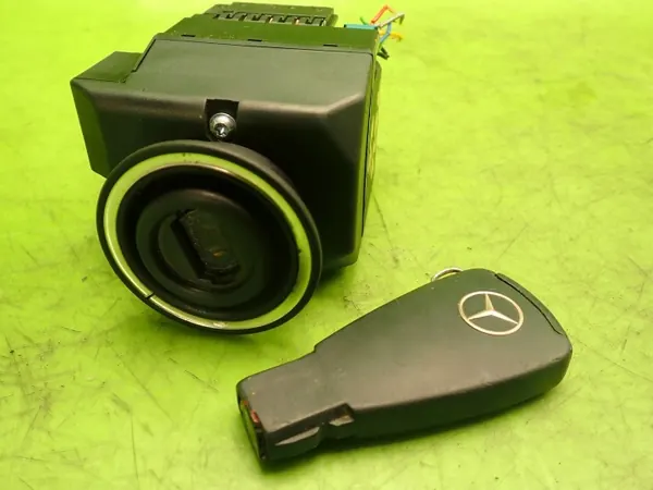 Ontsteekschakelaar OEM 2105450208Q2 Mercedes W208 image 2