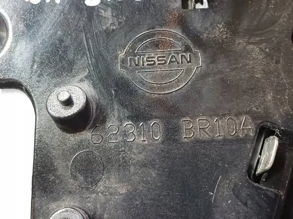 Nissan Qashqai J10 Grille OEM 62310BR10A met Camera image 10