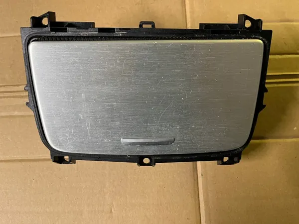 Juomapidin OEM 9113863 BMW F01 F02:lle image 2