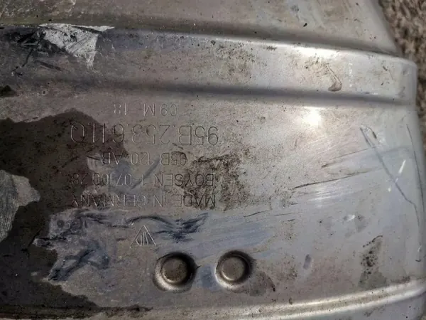 Porsche OE 95B 253 611 D - Pièce d'origine usagée image 2