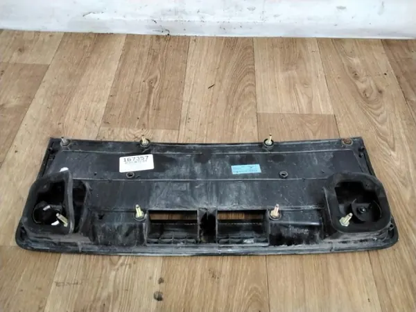 Garniture Hayon Audi A6 C5 Break OEM 4B9945695M image 2