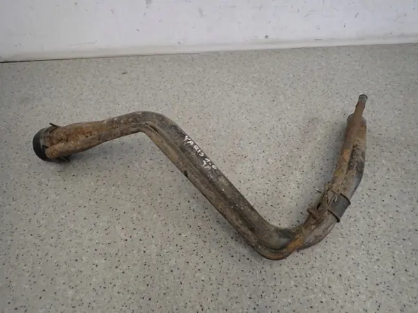 Pescoço de enchimento combustível Toyota Yaris I 99-05 OEM image 2