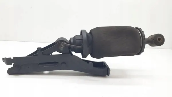 Support de coussin d'air cabine OEM 81417226082 MAN TGX image 5