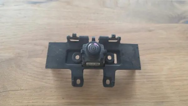 Pysäköintikamera OEM 5Q0980546A - Volkswagen OE image 2