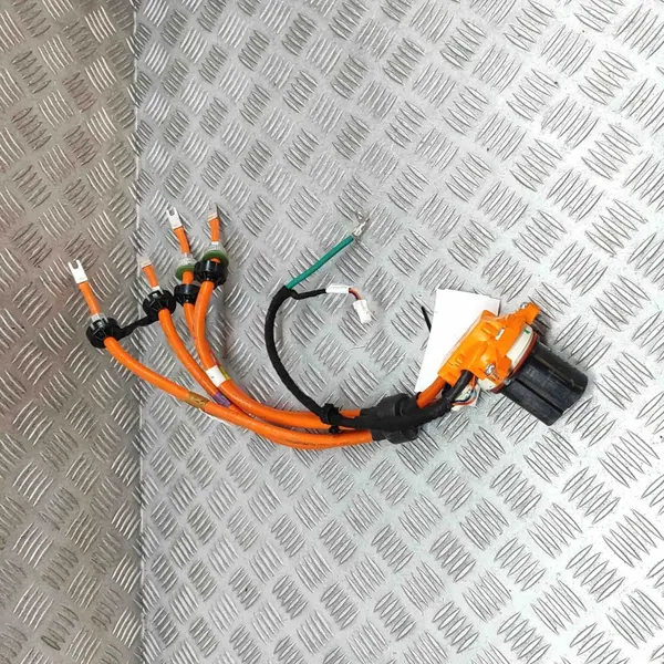 Câble Batterie Tesla Model X OEM 107533200A Occasion image 4