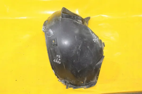 Front Left Wheel Arch VW Transporter T5 image 4