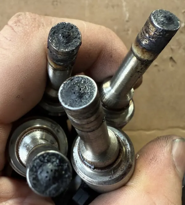 AUDI A4 B8 EXEO A5 1.8 TFSI Iniettore 06H906036F image 6