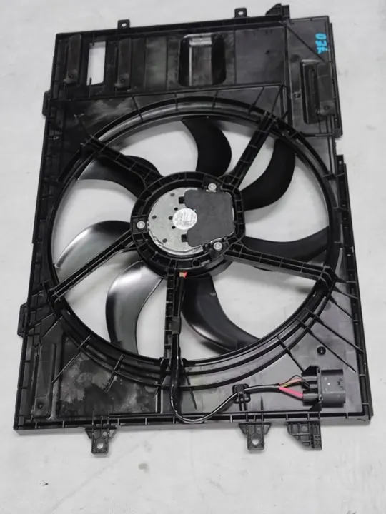 Fläktgaller Volkswagen Transporter T6 OEM 7E0121207D image 4