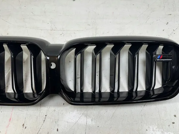 BMW M5 F90 Competition Grille 511318517811 image 6