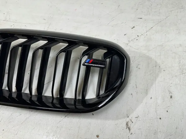 BMW M5 F90 Competition Grille 511318517811 image 8