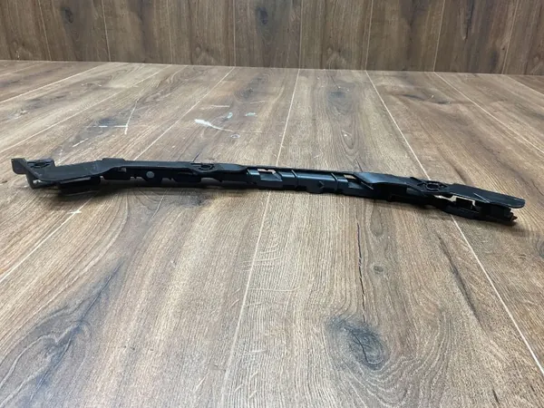 Scheinwerferhalter Rechts Vorne Porsche 911 992 OEM 992807596L image 3