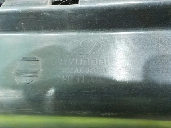 HYUNDAI i40 1.7 CRDI 14 Break Volant Air 86370-3Z000 image 5