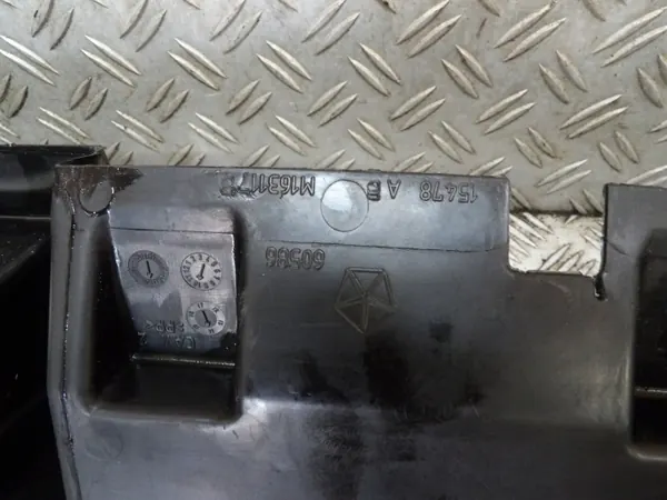 Jeep WK2 voorste liftversterking OEM WZMOCNIENIE PRZÓD 13-R.- image 7