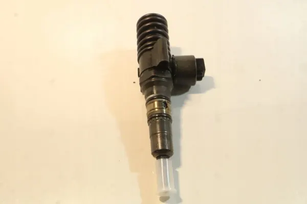 Pumpe-Düse VW Jetta V 2.0TDI 0414720404 image 2