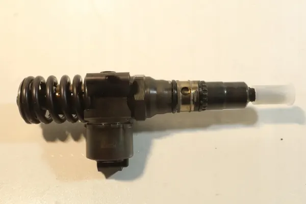 Pumpe-Düse VW Jetta V 2.0TDI 0414720404 image 3
