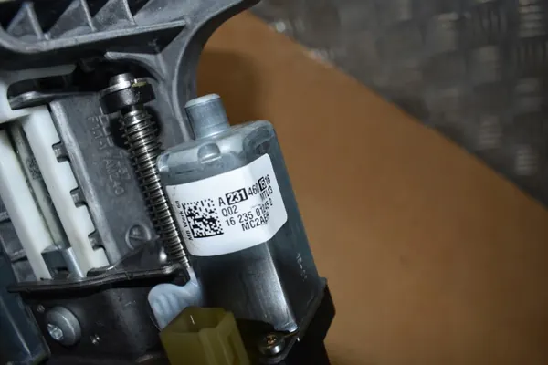 OEM A2314600526 Ohjauspylväs Mercedes SL R231 image 3