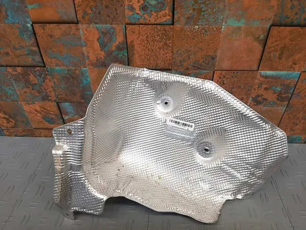 Écran thermique BMW OE 8098656 pour X7 G07 image 2