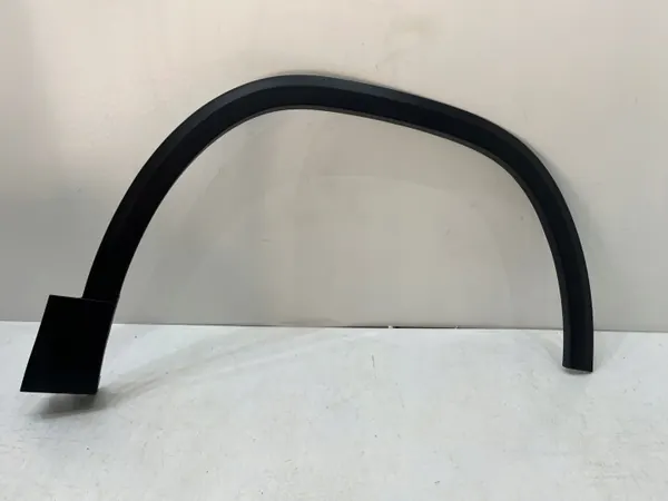 Mercedes GLA W247 Etu oikea lokasuoja OEM A2478850100 image 2