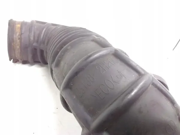 KIA Ceed 2008 Ansaugschlauch image 4