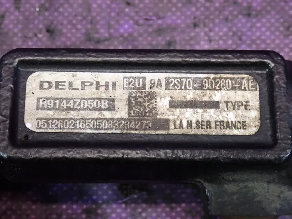 Rail d'injection Ford Mondeo III MK3 03-07 2.0 TDCI 2S7Q-9D280-AE image 4