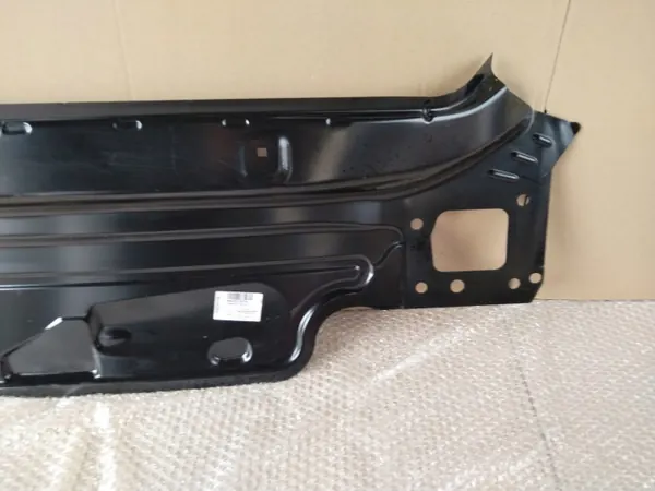 AUDI A5 8W6 Hinterachse OEM 8W6813307A - Gebraucht image 3