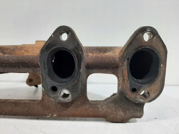 Pakoputken keräin OEM 06A253031 Skoda Octavia I Lift image 7